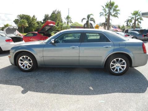 2006 Chrysler 300C Unknown