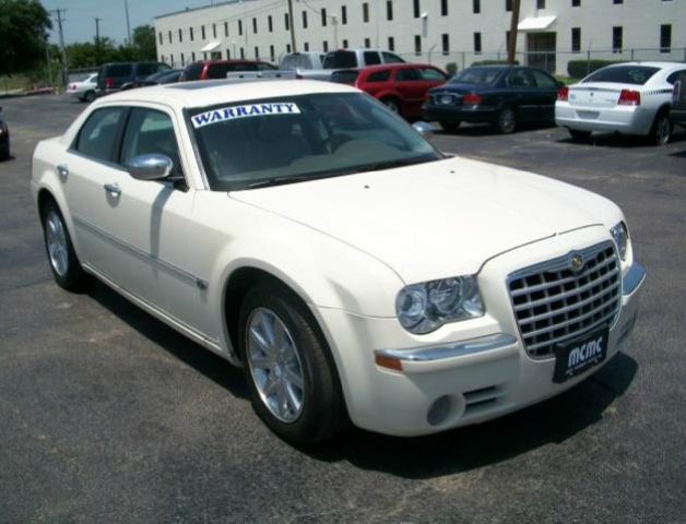 2007 Chrysler 300C Regular Cab