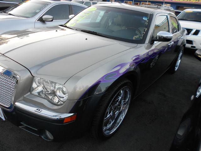 2007 Chrysler 300C Regular Cab