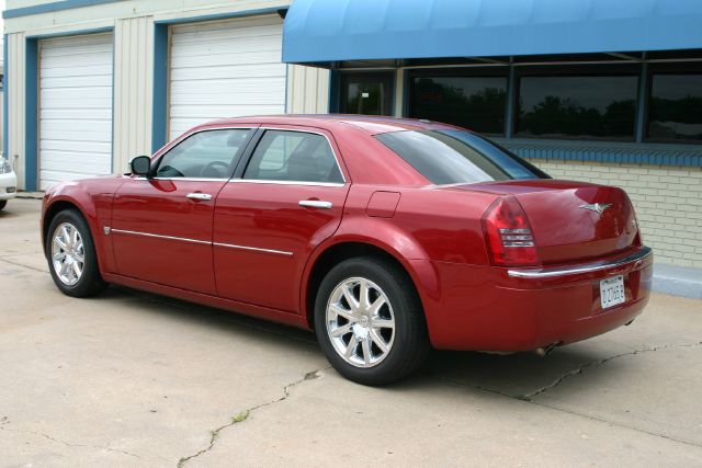 2007 Chrysler 300C Regular Cab