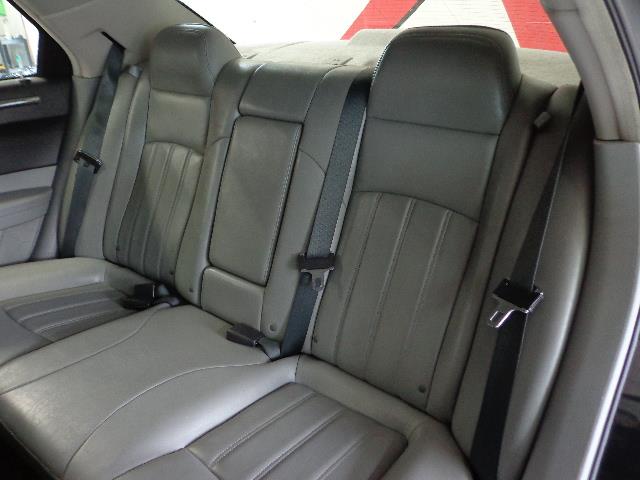 2007 Chrysler 300C Base