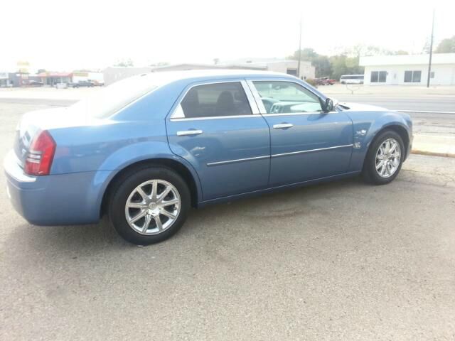 2007 Chrysler 300C Unknown