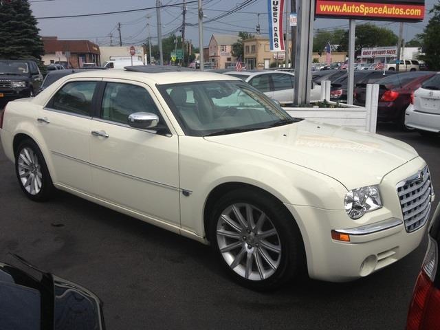 2007 Chrysler 300C Regular Cab