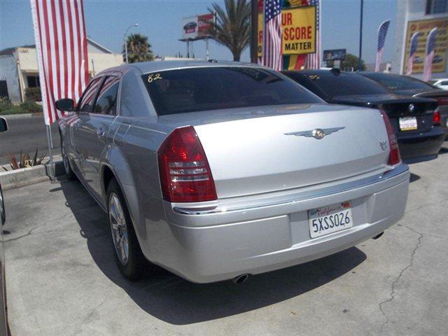 2007 Chrysler 300C GT LOW Miles