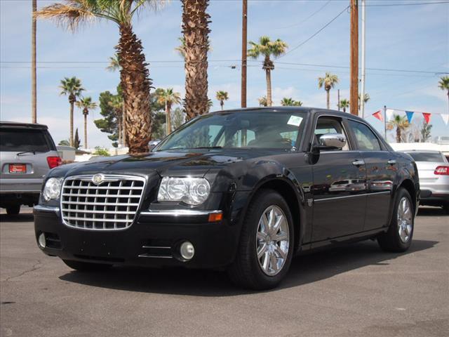 2007 Chrysler 300C Regular Cab