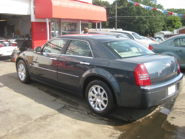 2007 Chrysler 300C Regular Cab