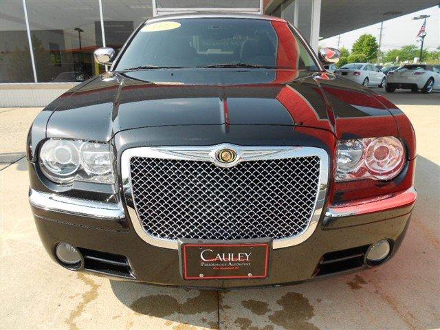 2007 Chrysler 300C Regular Cab