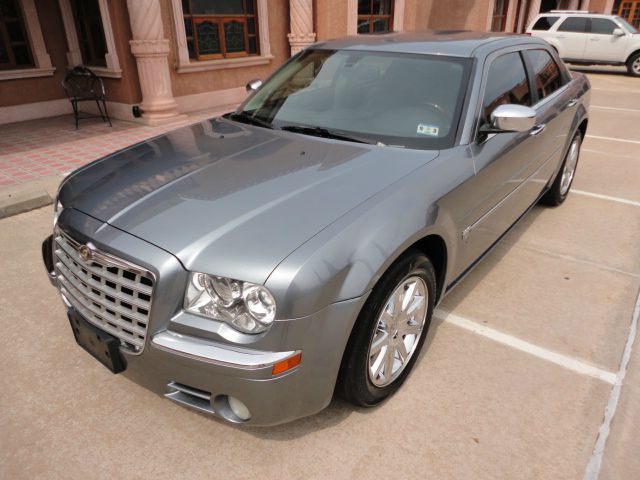 2007 Chrysler 300C Regular Cab