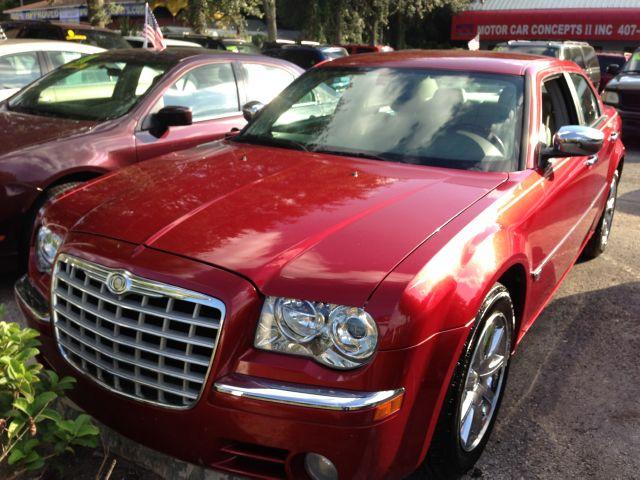 2007 Chrysler 300C Base