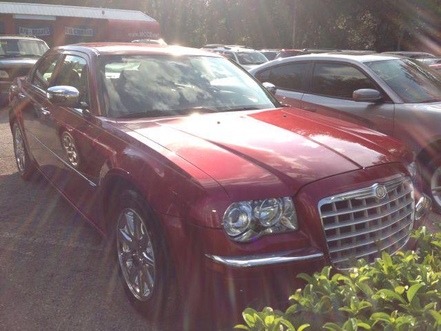 2007 Chrysler 300C Base