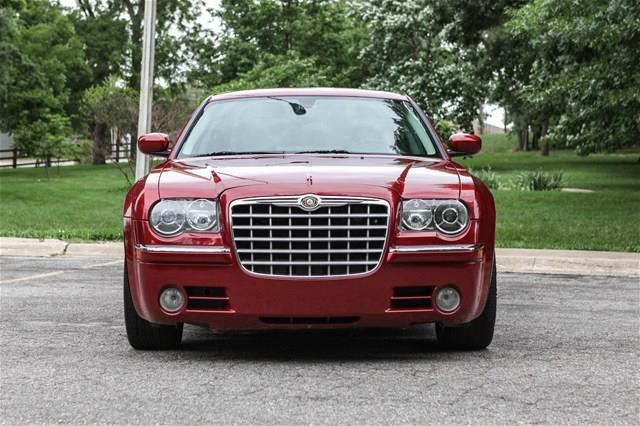 2008 Chrysler 300C 4x4 XLT