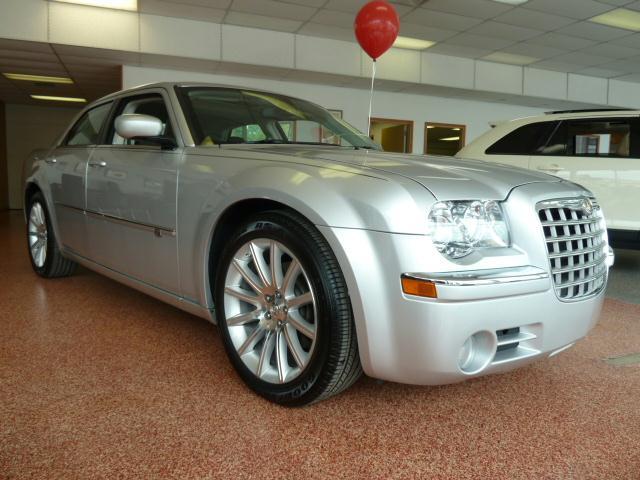 2008 Chrysler 300C C320w