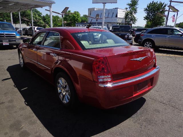 2008 Chrysler 300C C320w