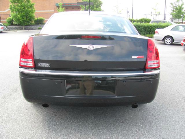 2008 Chrysler 300C Regular Cab