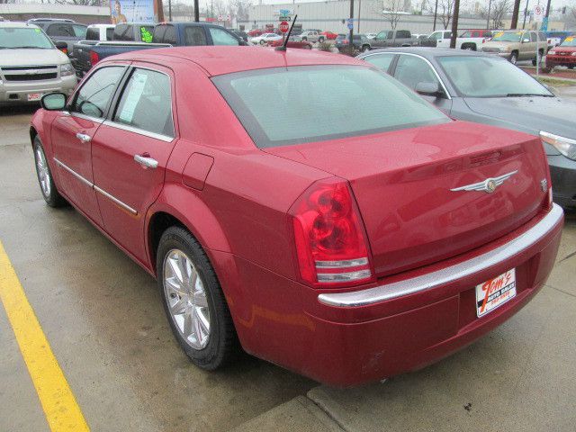 2008 Chrysler 300C Regular Cab