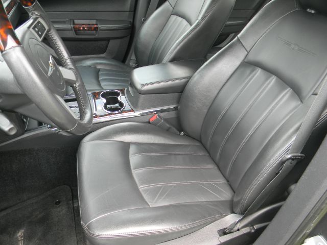 2008 Chrysler 300C Regular Cab