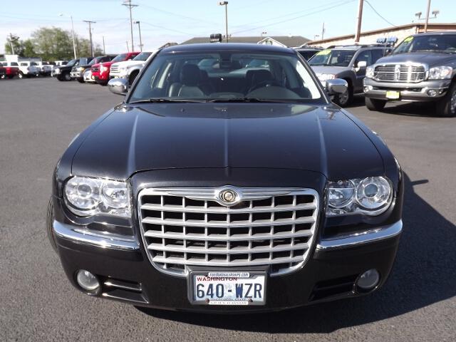 2008 Chrysler 300C Touring PKG RES W/nav