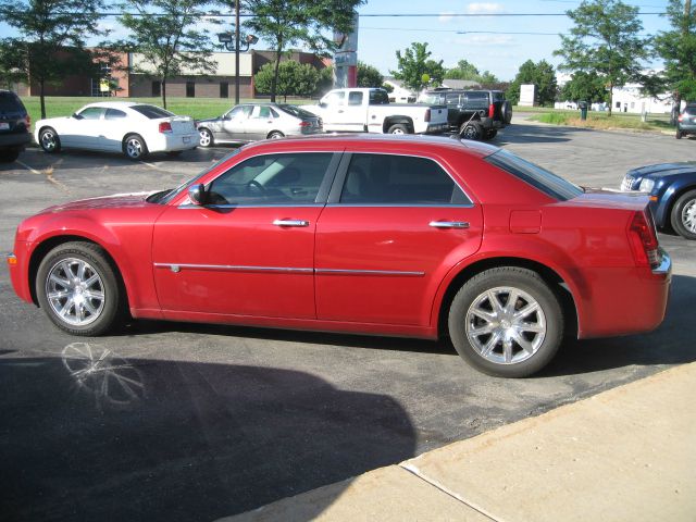 2008 Chrysler 300C Regular Cab