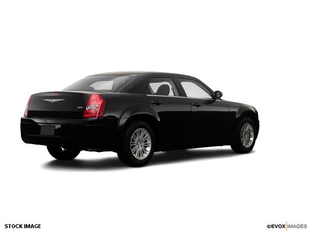 2009 Chrysler 300C C320w