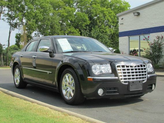 2009 Chrysler 300C SLT Luxury 4x4