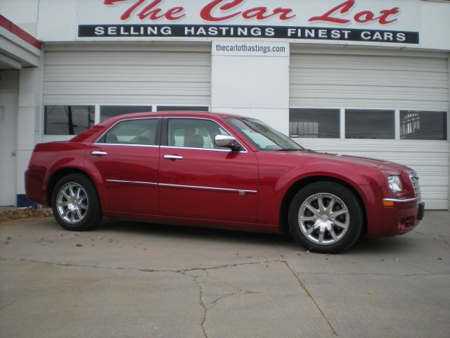 2010 Chrysler 300C Srt-8-4wd-nav-sunroof-2nd Bench-1 Owner