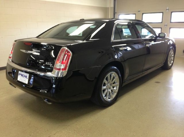 2013 Chrysler 300C 2dr I4 Auto EX-L PZEV