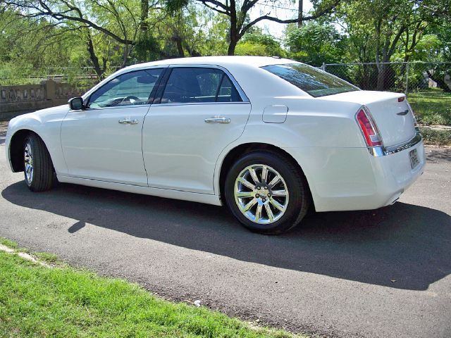 2013 Chrysler 300C 2dr I4 Auto EX-L PZEV