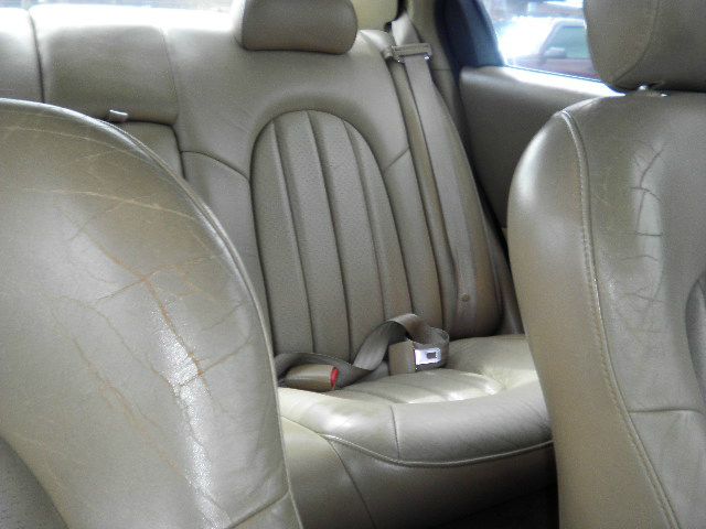 1999 Chrysler 300M Base