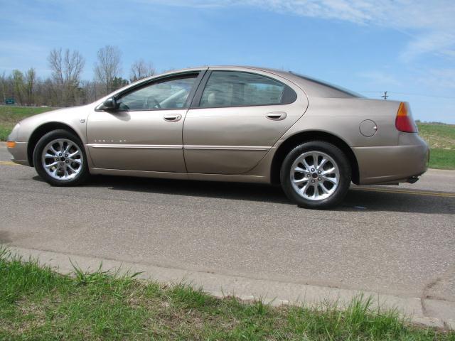 1999 Chrysler 300M Unknown