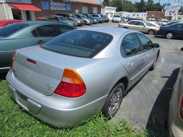 2000 Chrysler 300M Base