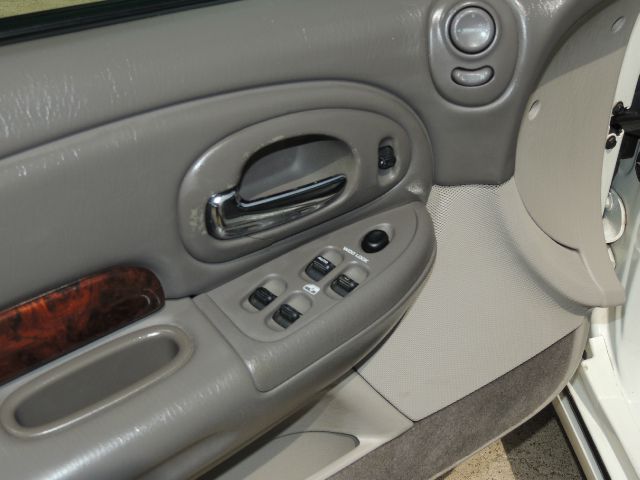 2002 Chrysler 300M Base