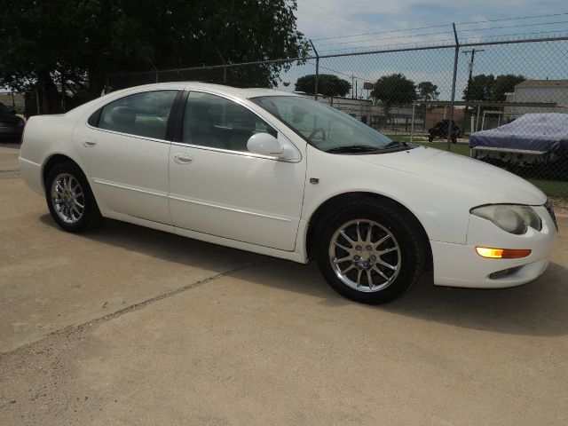 2002 Chrysler 300M Base