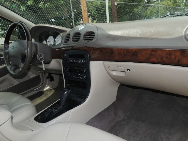 2002 Chrysler 300M Base