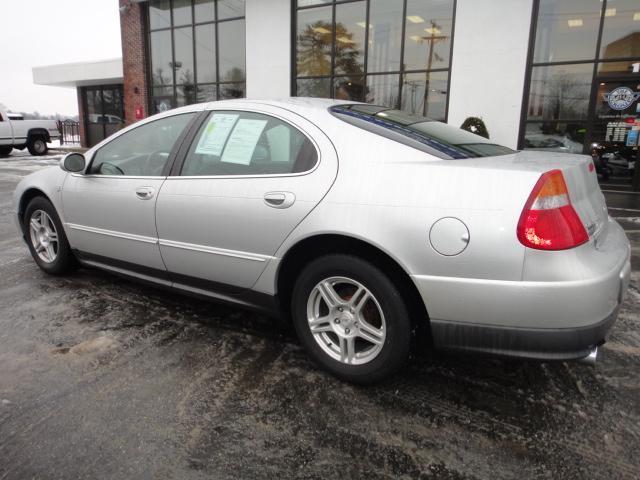 2002 Chrysler 300M Sport SUV