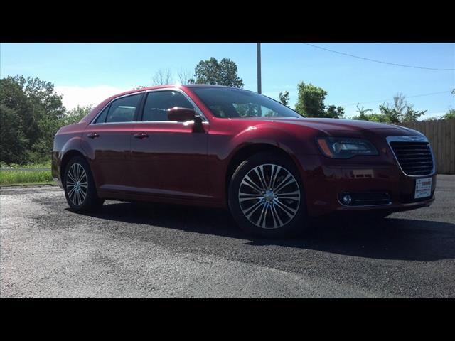 2012 Chrysler 300S Base Convertible