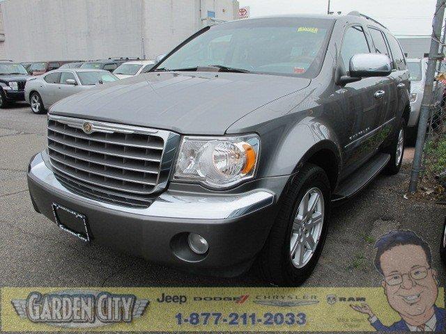 2007 Chrysler Aspen SLT 25