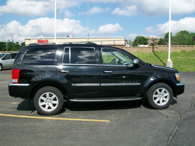 2007 Chrysler Aspen Super