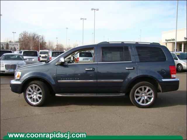 2007 Chrysler Aspen Unknown