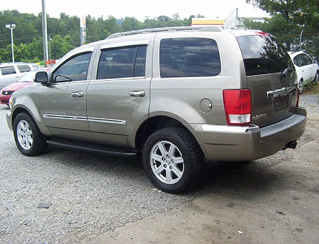 2007 Chrysler Aspen Super