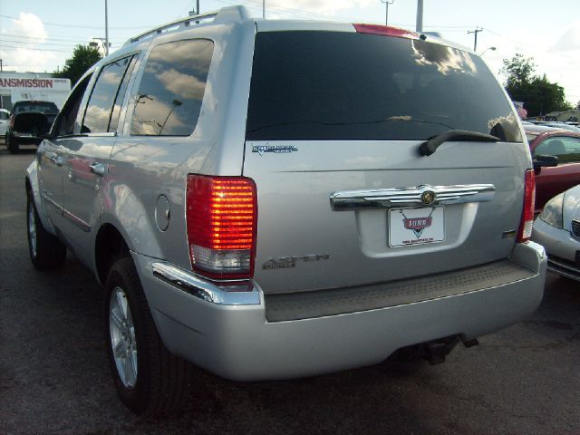 2007 Chrysler Aspen I Limited