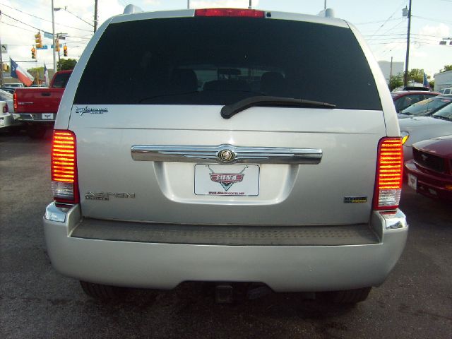 2007 Chrysler Aspen I Limited