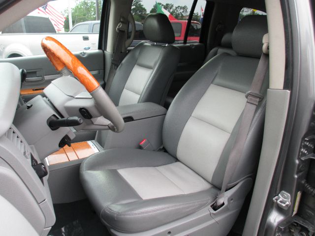 2008 Chrysler Aspen I Limited