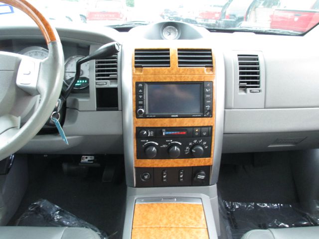 2008 Chrysler Aspen I Limited