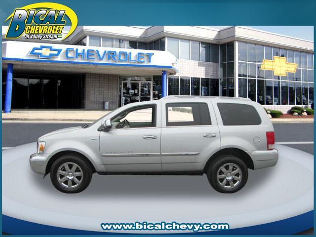 2008 Chrysler Aspen LS Extended Sport Utility 4D