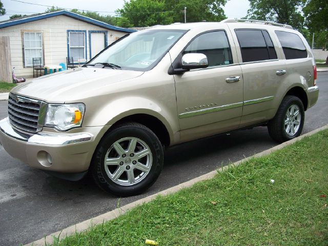 2008 Chrysler Aspen I Limited