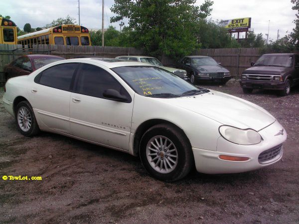 2000 Chrysler Concorde S Sedan Under FULL Factory Warranty