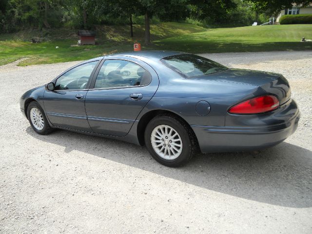 2000 Chrysler Concorde 2010 Dodge R/T