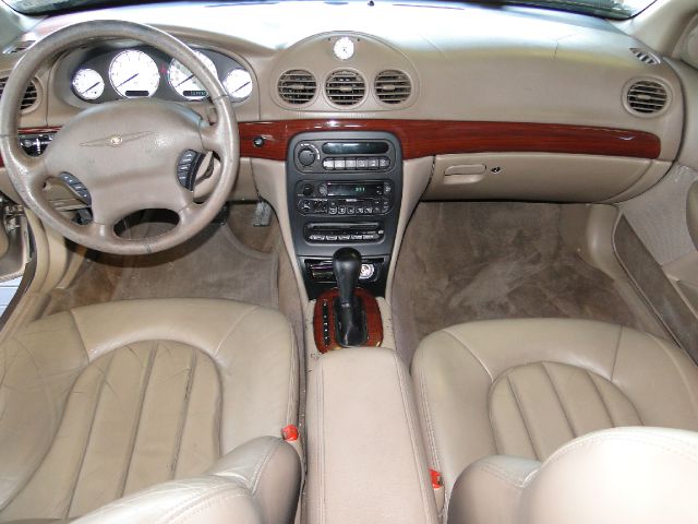 2002 Chrysler Concorde SLT 25