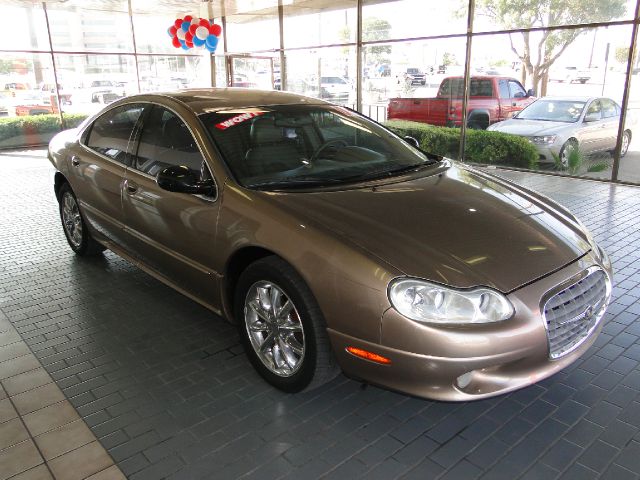 2002 Chrysler Concorde SLT 25