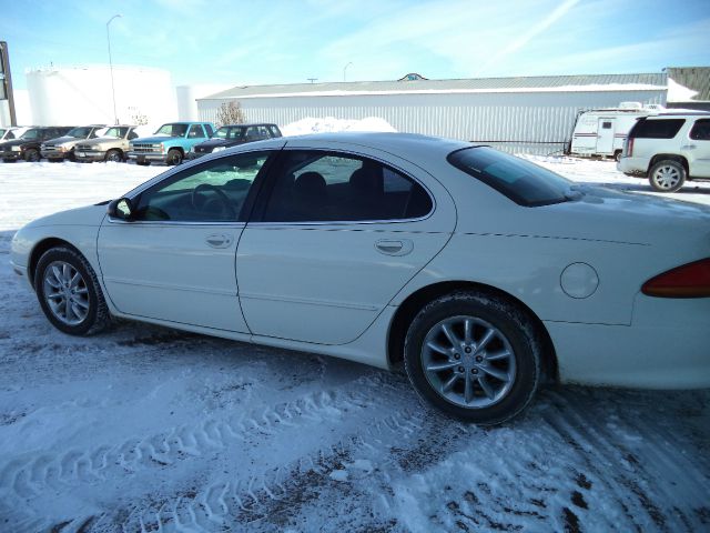 2002 Chrysler Concorde SLT 25